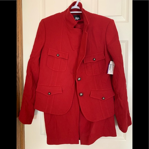 Paired blazer & skirt - Picture 1 of 4